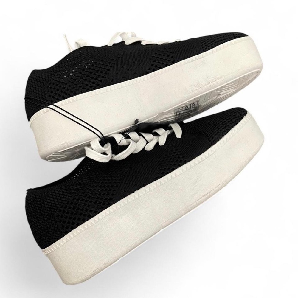 Forever 21 Black Knit Platform Sneakers - Women's Casual Lace-Up